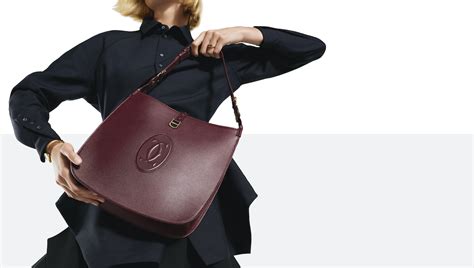 borsetta must di cartier modello postina|Introducing: The Must De Cartier Handbag .